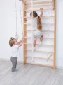 Pikler-Dreieck Set aus 4 Teilen: Indoor-Spielplatzbogen und Dreieck-Klettergerüst, Montessori-Toddler-Spielgymnastik
